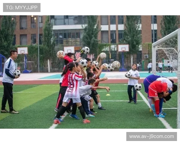 打造高效足球队赛季运营与比赛全程管理体系优化策略应用研究实践 打造高效足球队赛季运营与比赛全程管理体系优化策略应用研究实践